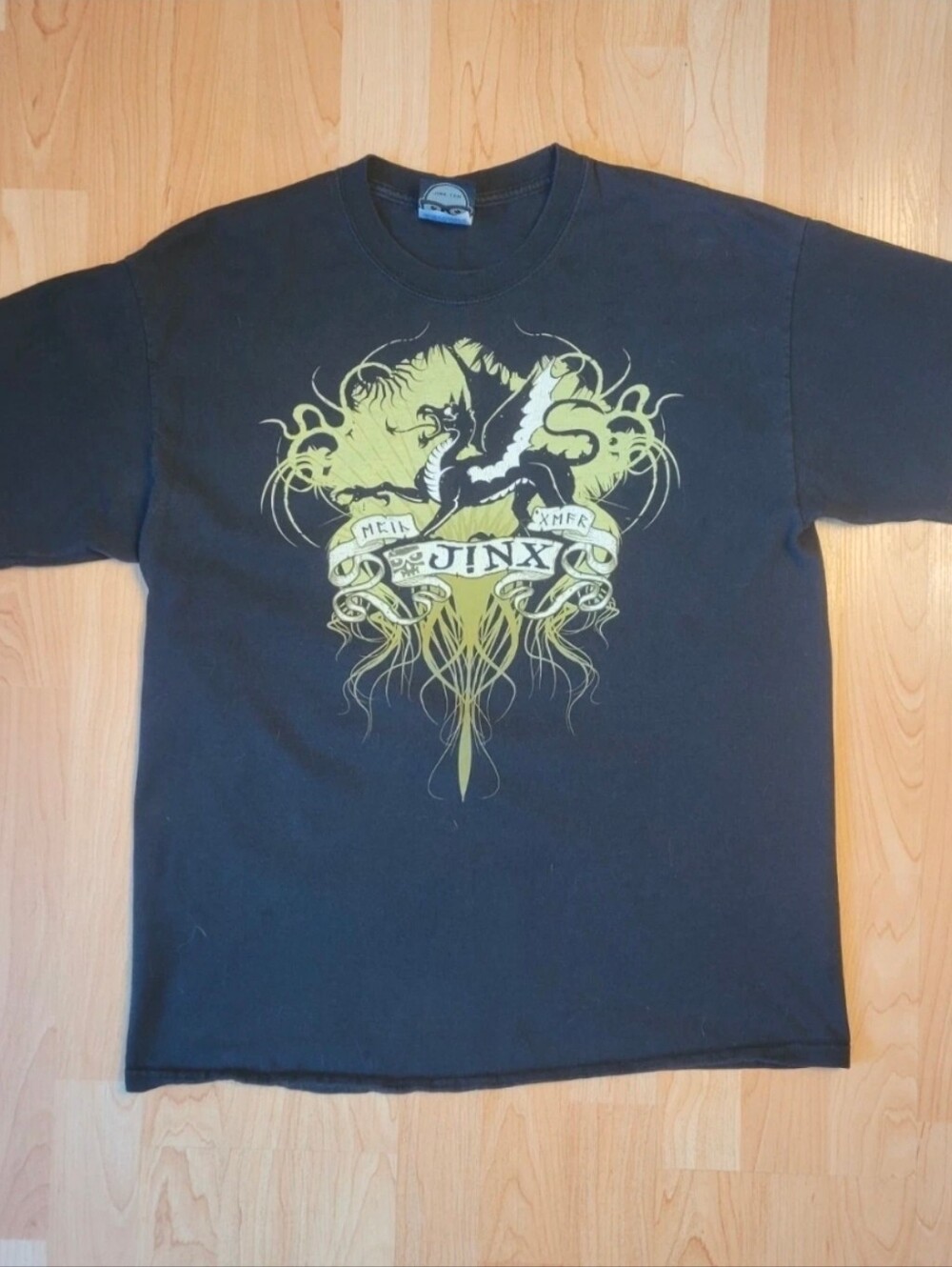 Jinx dragon t-shirt